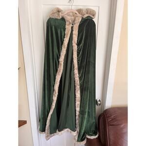 Green Velvet Fur Trimmed Hooded Cosplay Cape OS